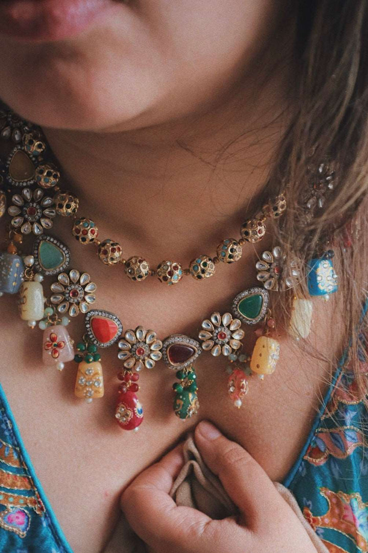 Meera Haar (with earrings)